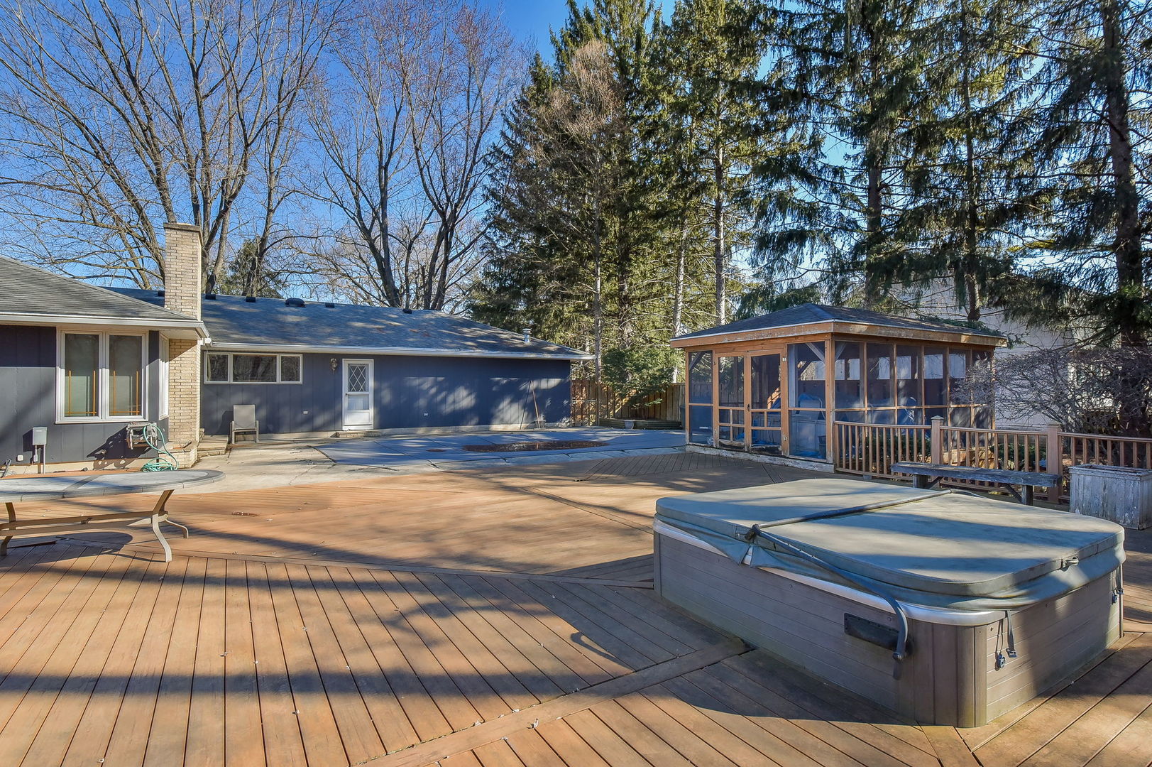 8S526 River Drive Naperville, IL 60565 - Photo 24 of 35 a view of a house with swimming pool and sitting area