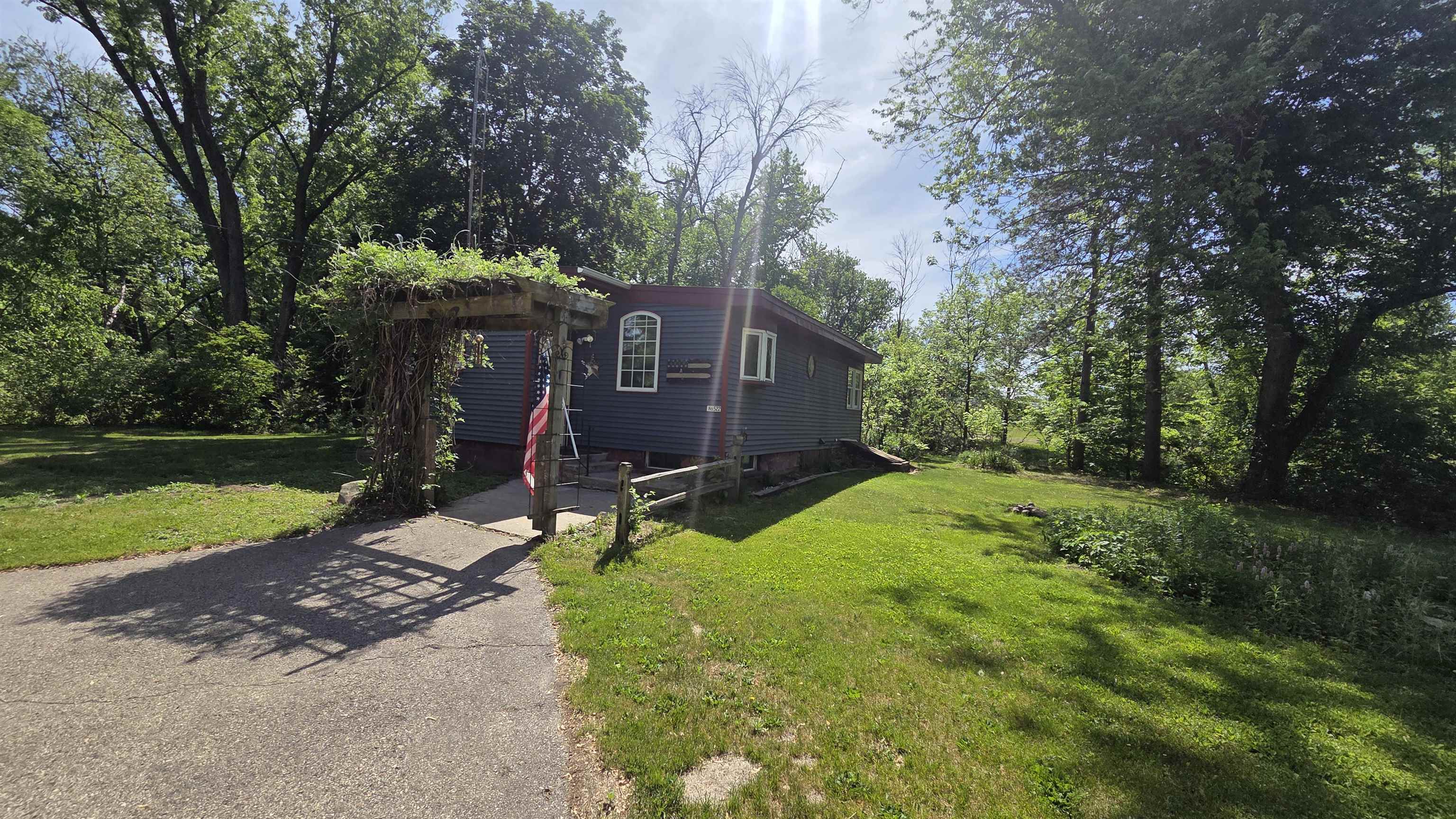 6522 North Middle Westfield, WI 53964 - Photo 3 of 49