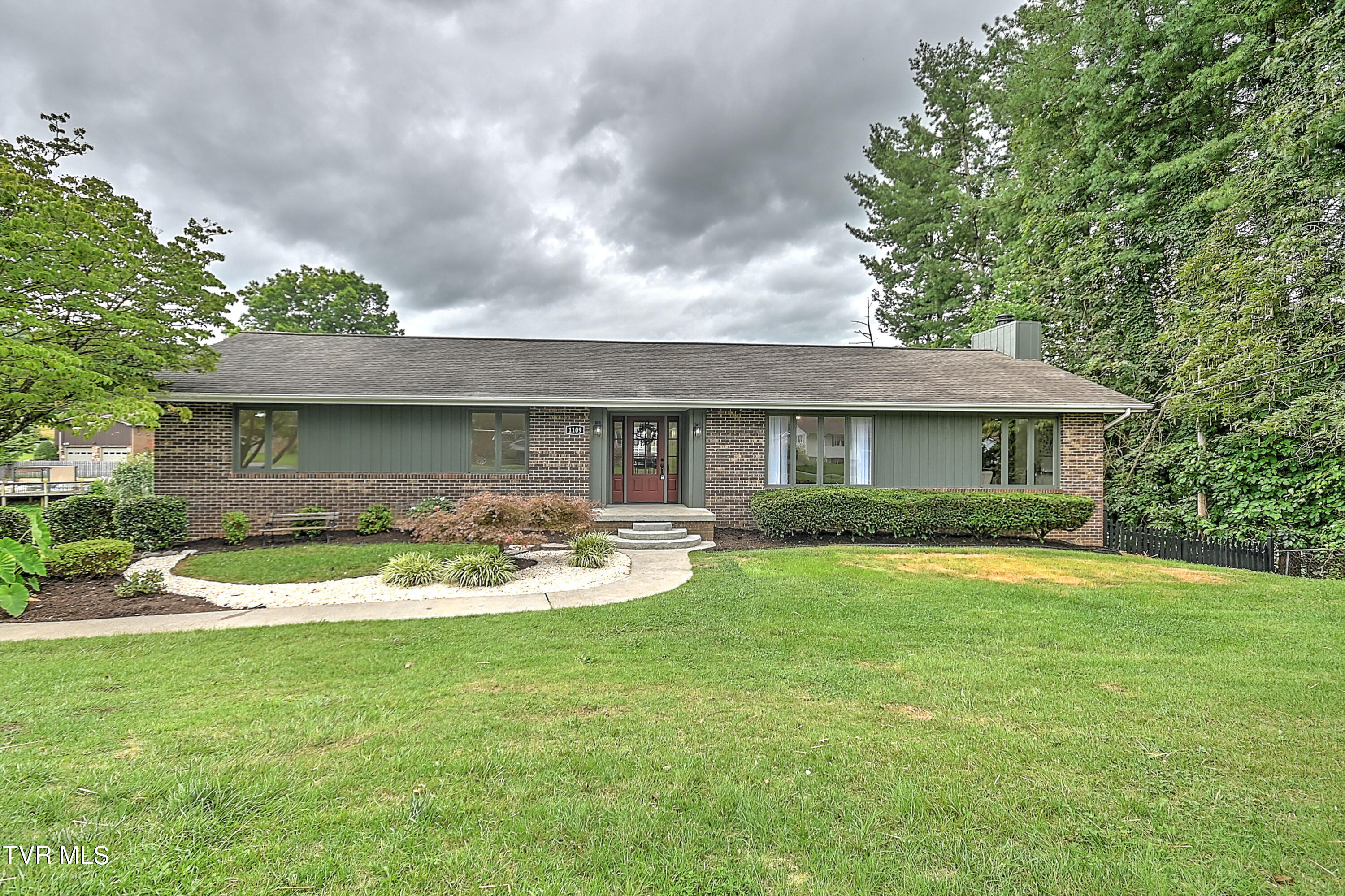 1109 Meadow Lane Kingsport, TN 37663 - Photo 1 of 54 1109 Meadow Ln KB-3