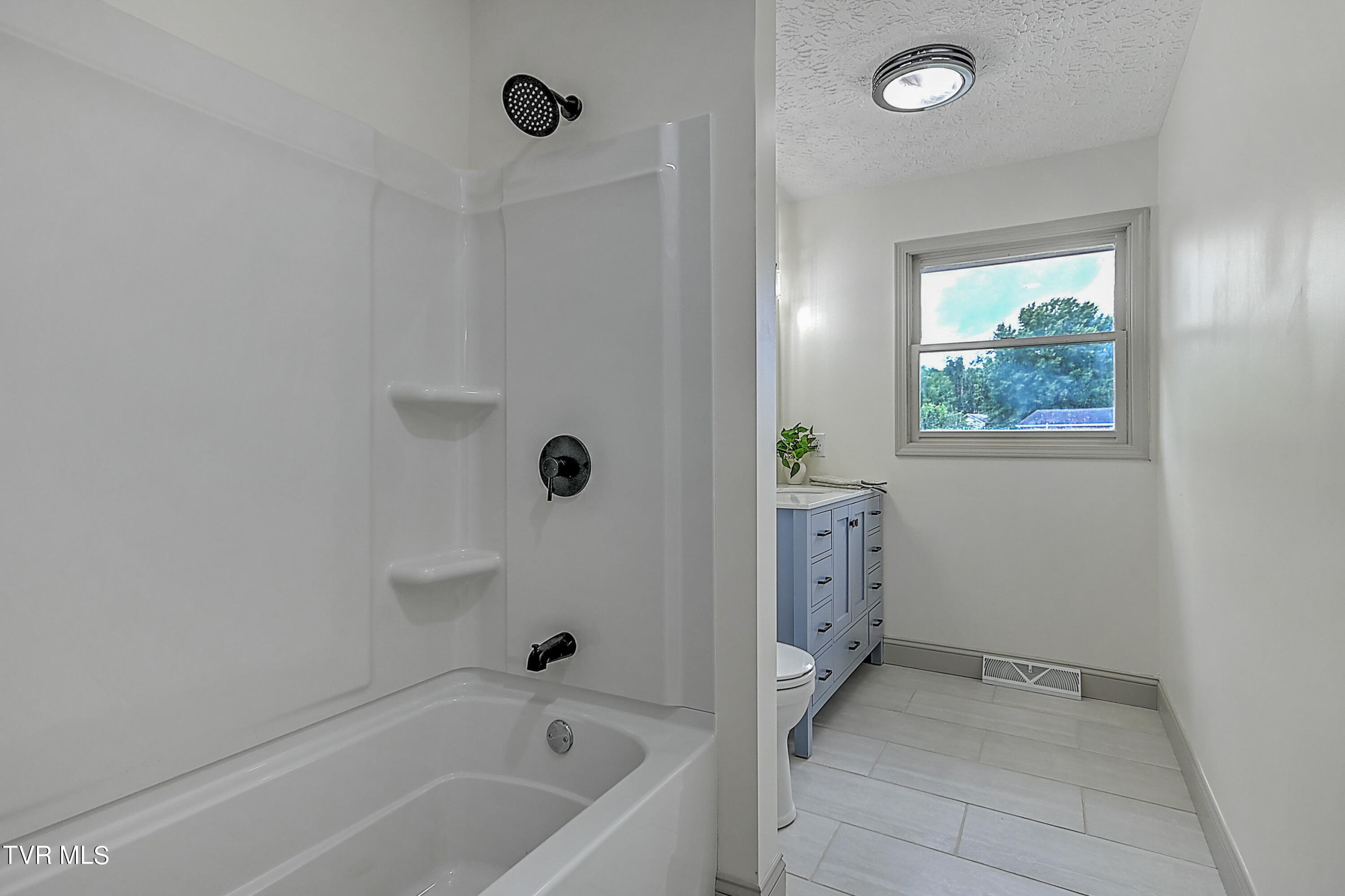 1109 Meadow Lane Kingsport, TN 37663 - Photo 23 of 54 1109 Meadow Ln KB-31