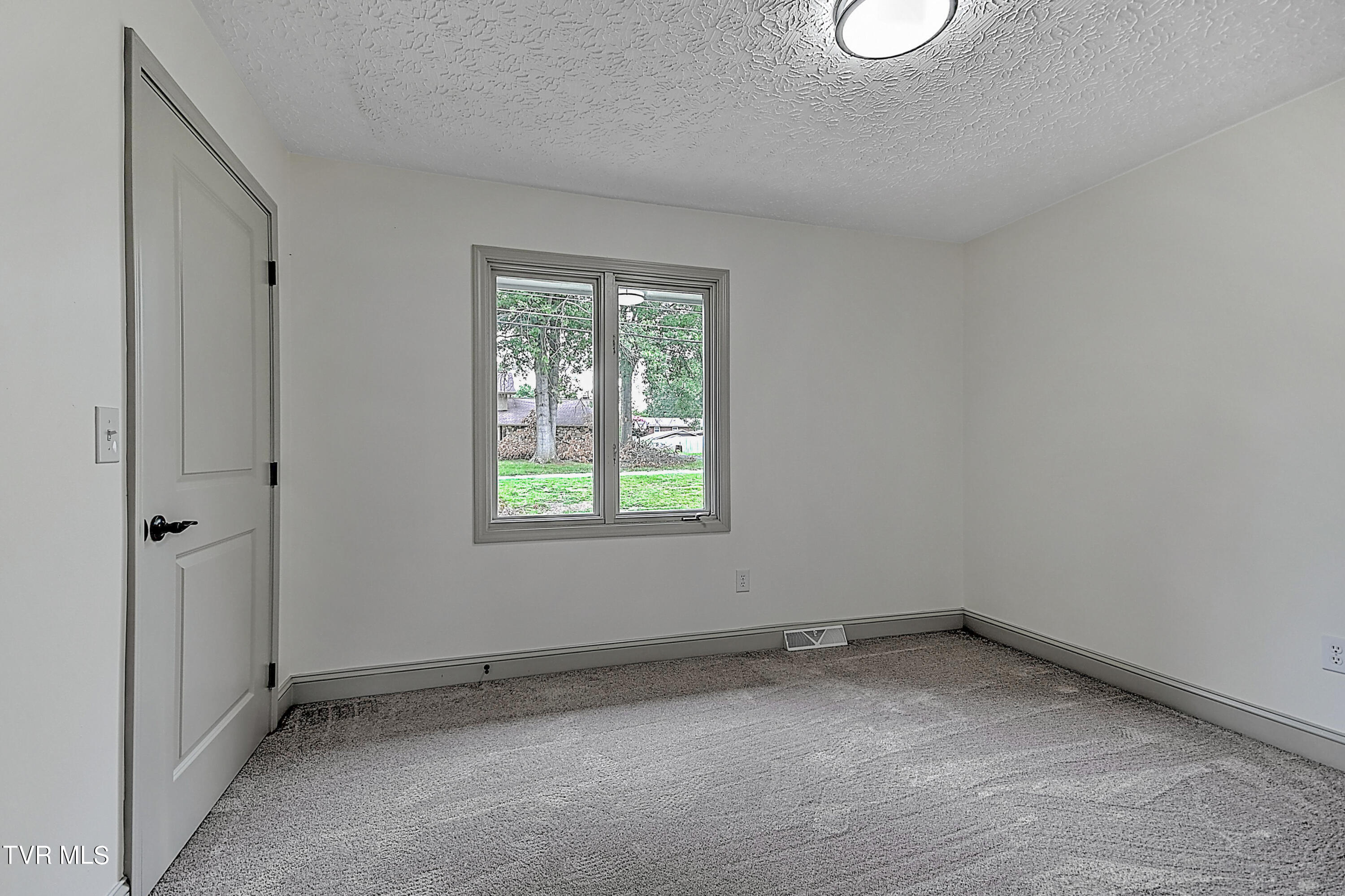 1109 Meadow Lane Kingsport, TN 37663 - Photo 26 of 54 1109 Meadow Ln KB-28