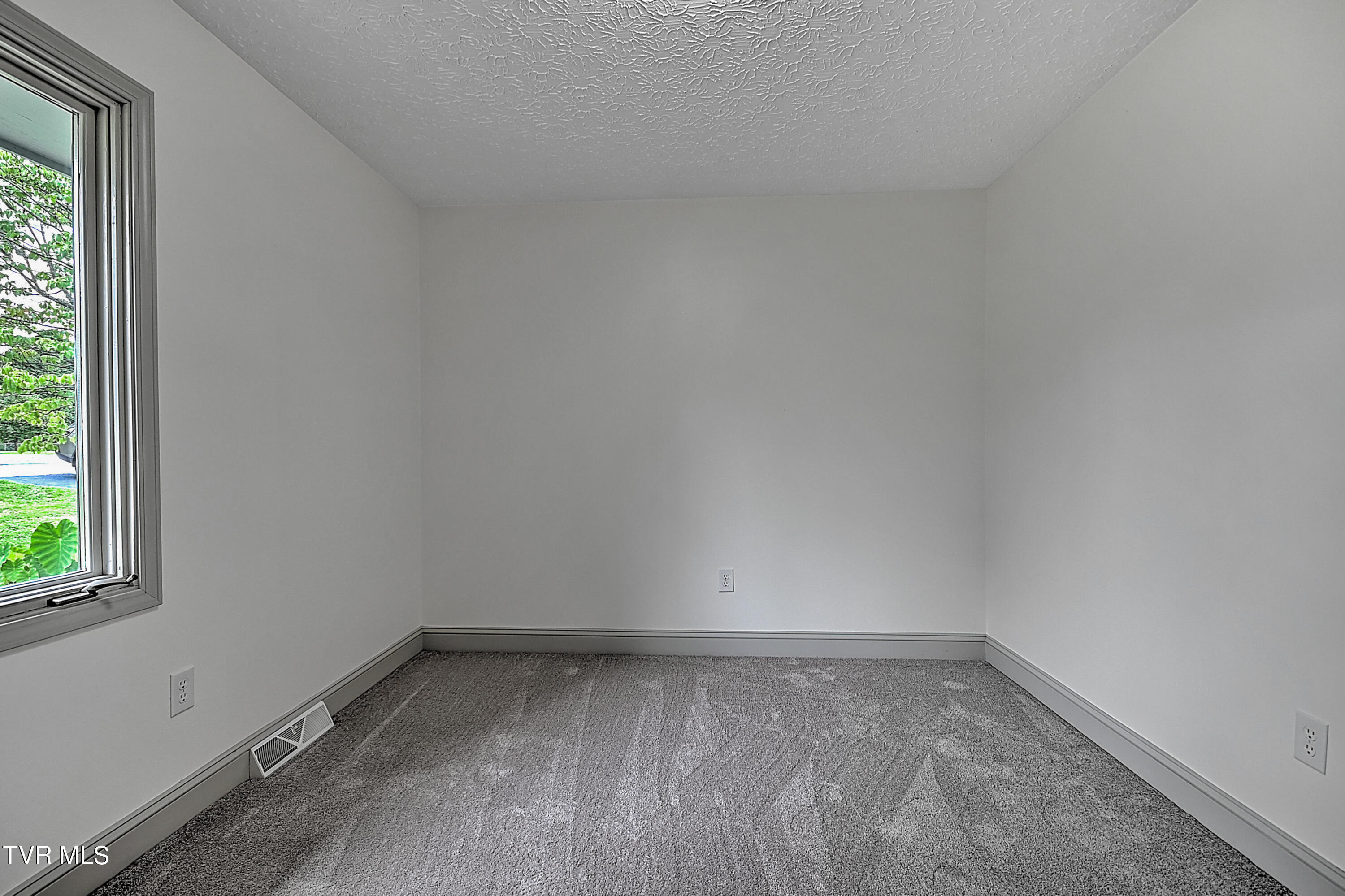1109 Meadow Lane Kingsport, TN 37663 - Photo 27 of 54 1109 Meadow Ln KB-29