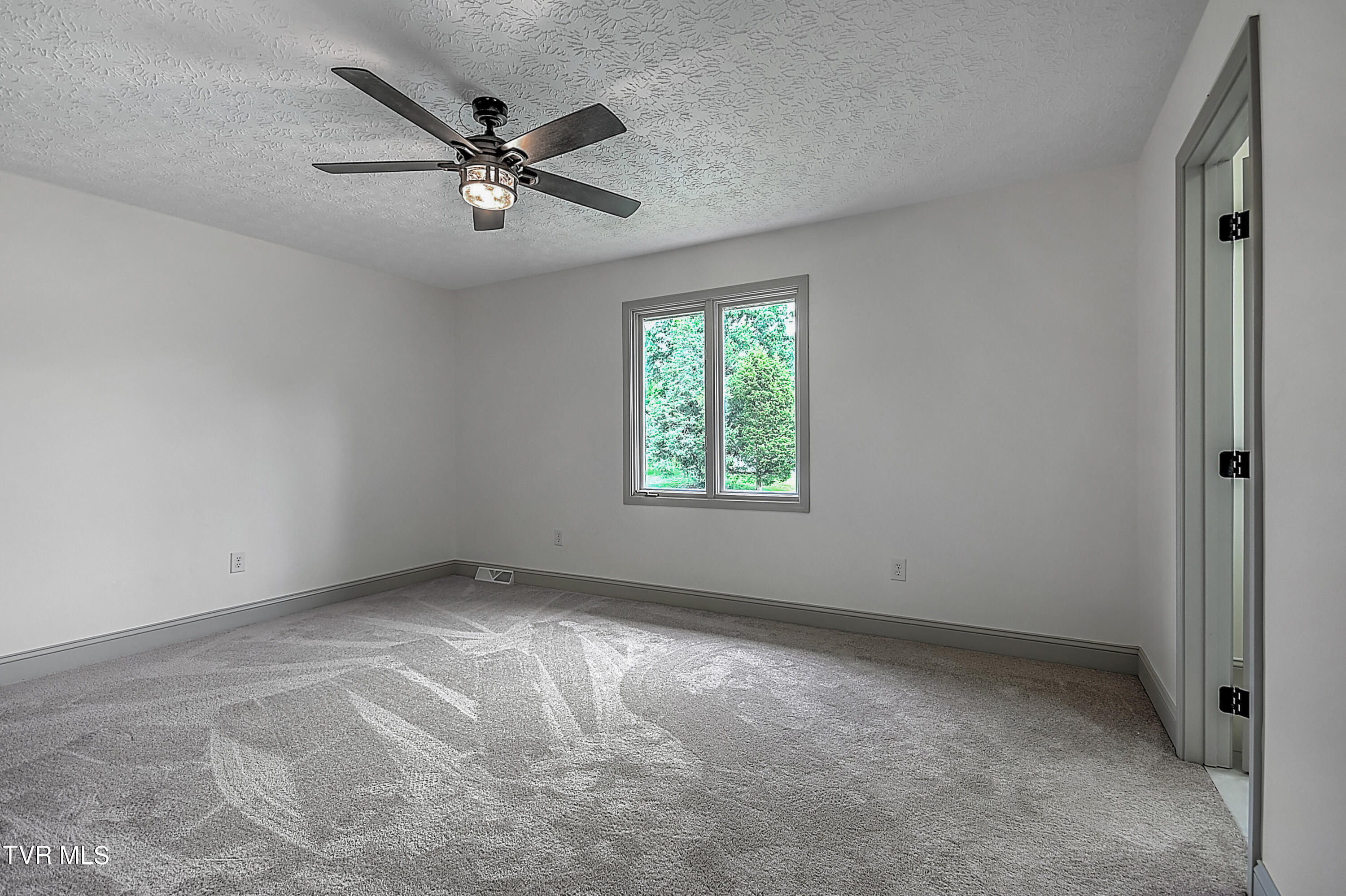 1109 Meadow Lane Kingsport, TN 37663 - Photo 30 of 54 1109 Meadow Ln KB-35