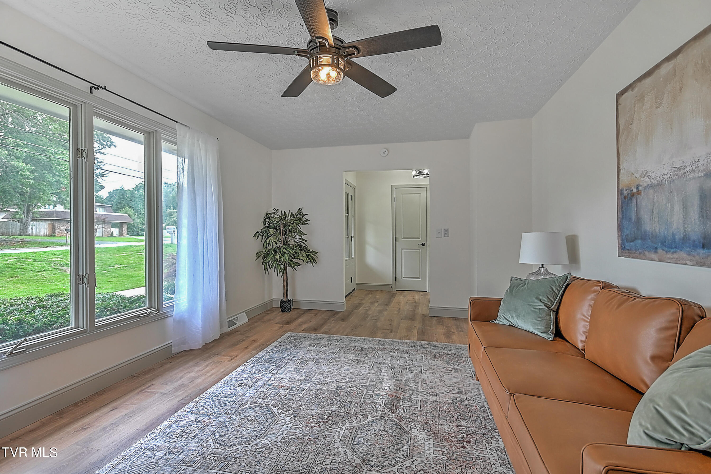 1109 Meadow Lane Kingsport, TN 37663 - Photo 7 of 54 1109 Meadow Ln KB-10