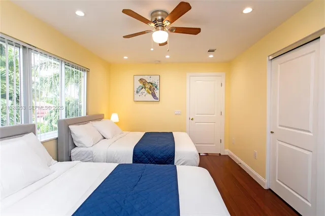 $9,000 | 809 South 17th Avenue, Hollywood, FL 33020