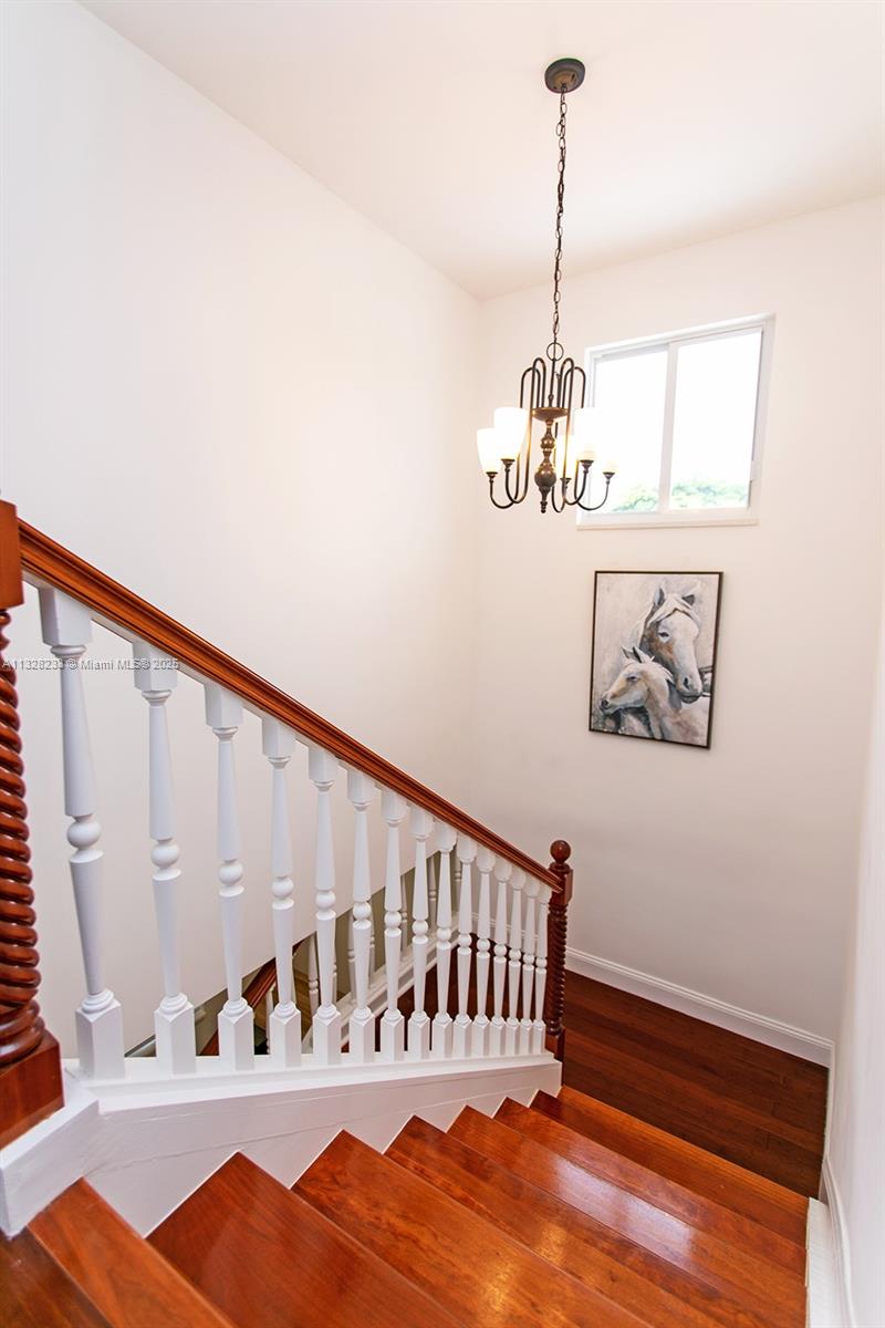 809 South 17th Avenue Hollywood, FL 33020 - Photo 29 of 45 a view of wooden floor in a room