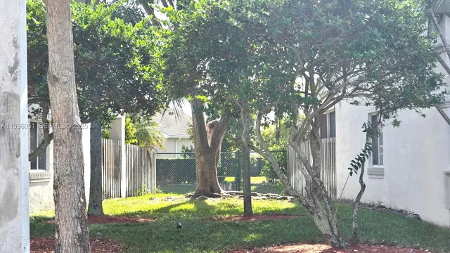 $3,200 | 16276 Southwest 75th Street, Miami, FL 33193