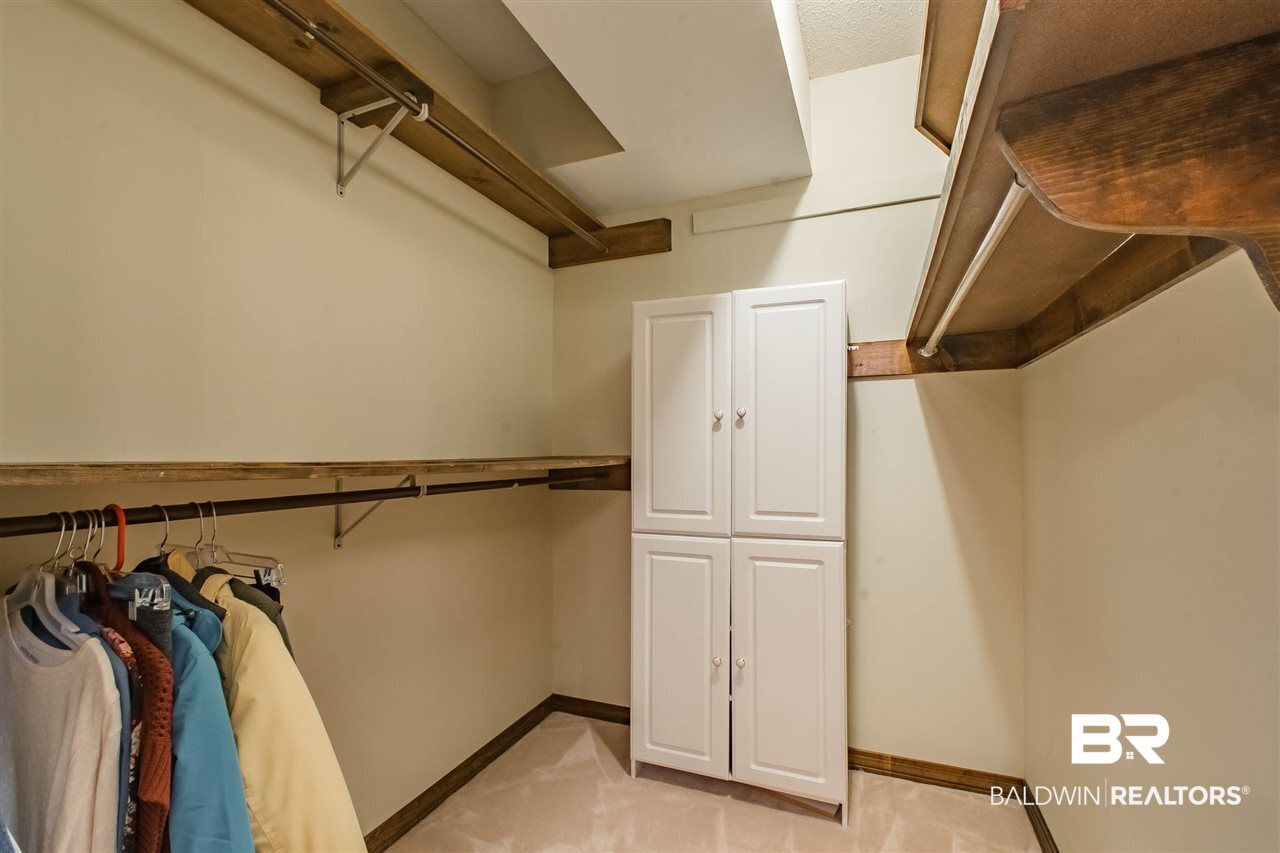 512 Southern Way Daphne, AL 36527 - Photo 23 of 43 Master Closet