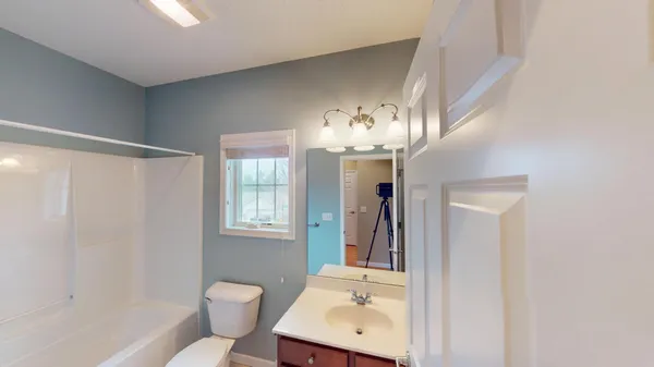 $389,000 | 807 Maple Shade Drive, Holmen, WI 54636