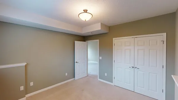 $389,000 | 807 Maple Shade Drive, Holmen, WI 54636