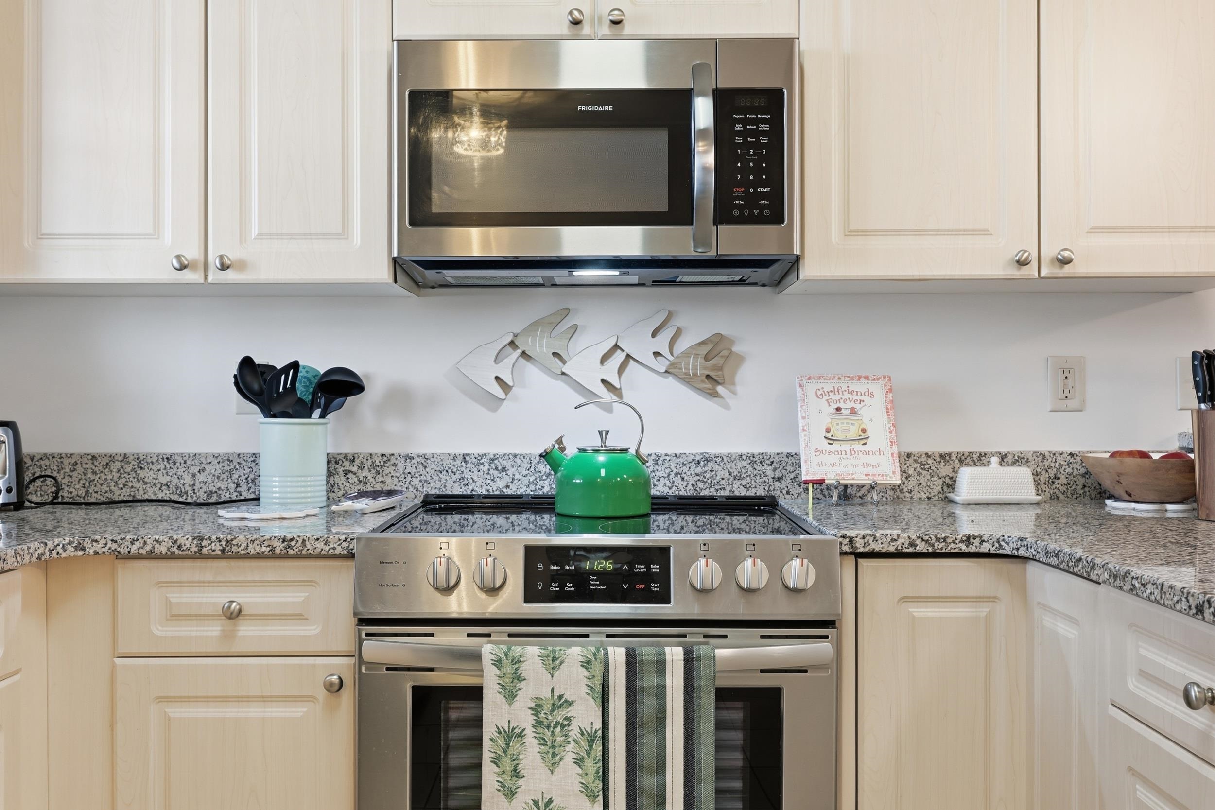 4894 Luster Leaf Circle, Unit 402 Myrtle Beach, SC 29577 - Photo 17 of 48