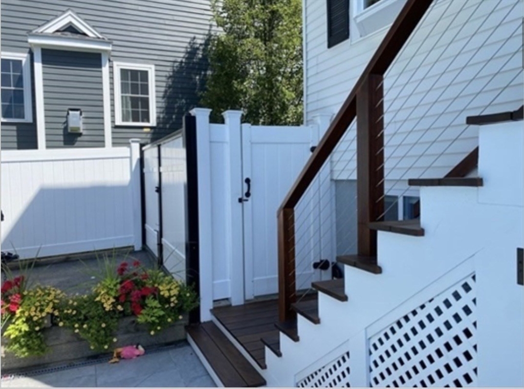 15 Campbell Road Arlington, MA 02476 - Photo 6 of 26