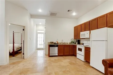 $695,000 | 842 Toledano Street, New Orleans, LA 70115