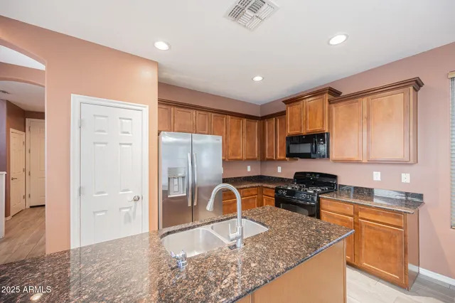 $2,395 | 19157 Kingbird Drive, Queen Creek, AZ 85142