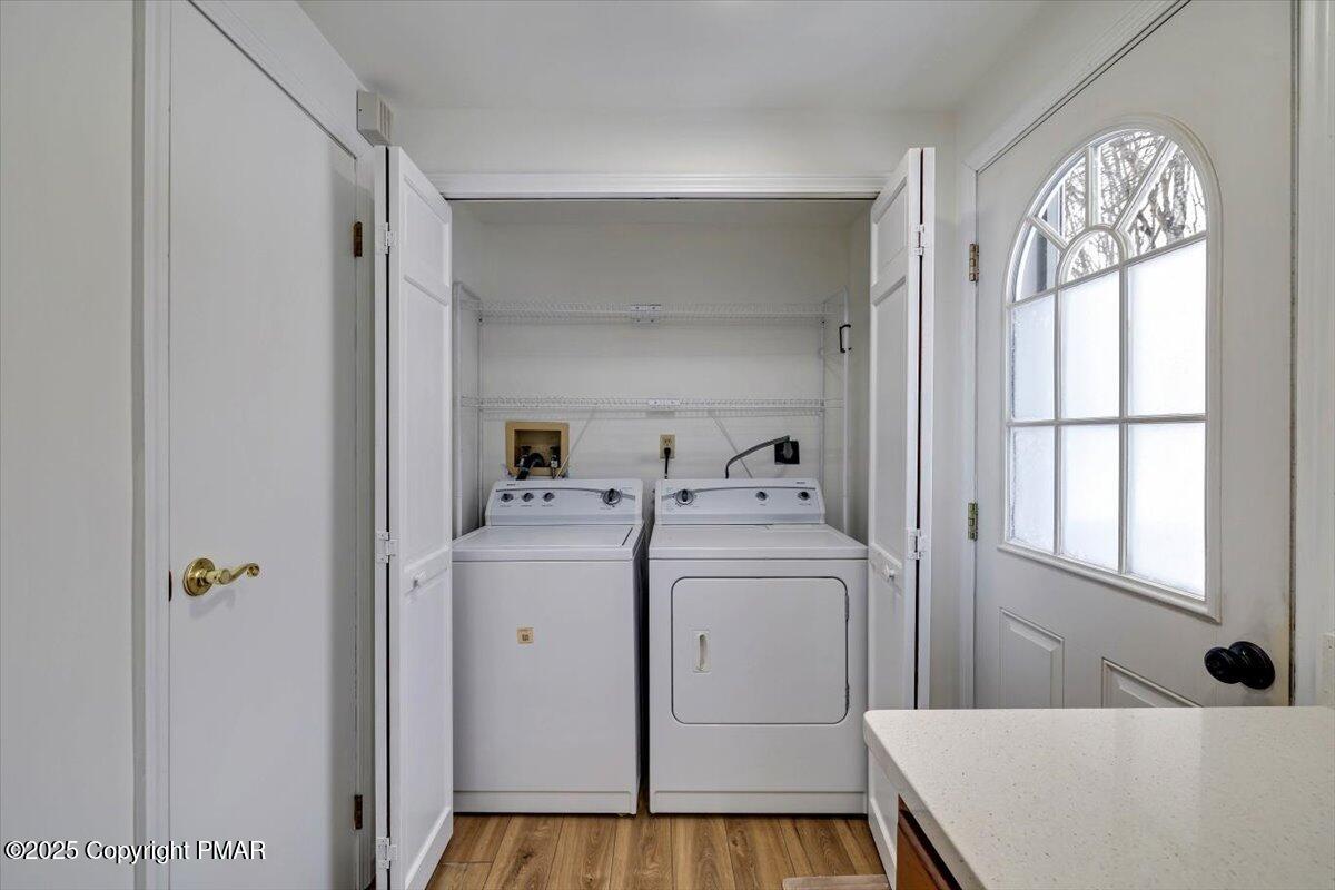 115 Daisy Drive Effort, PA 18330 - Photo 8 of 15 a utility room with dryer and washer