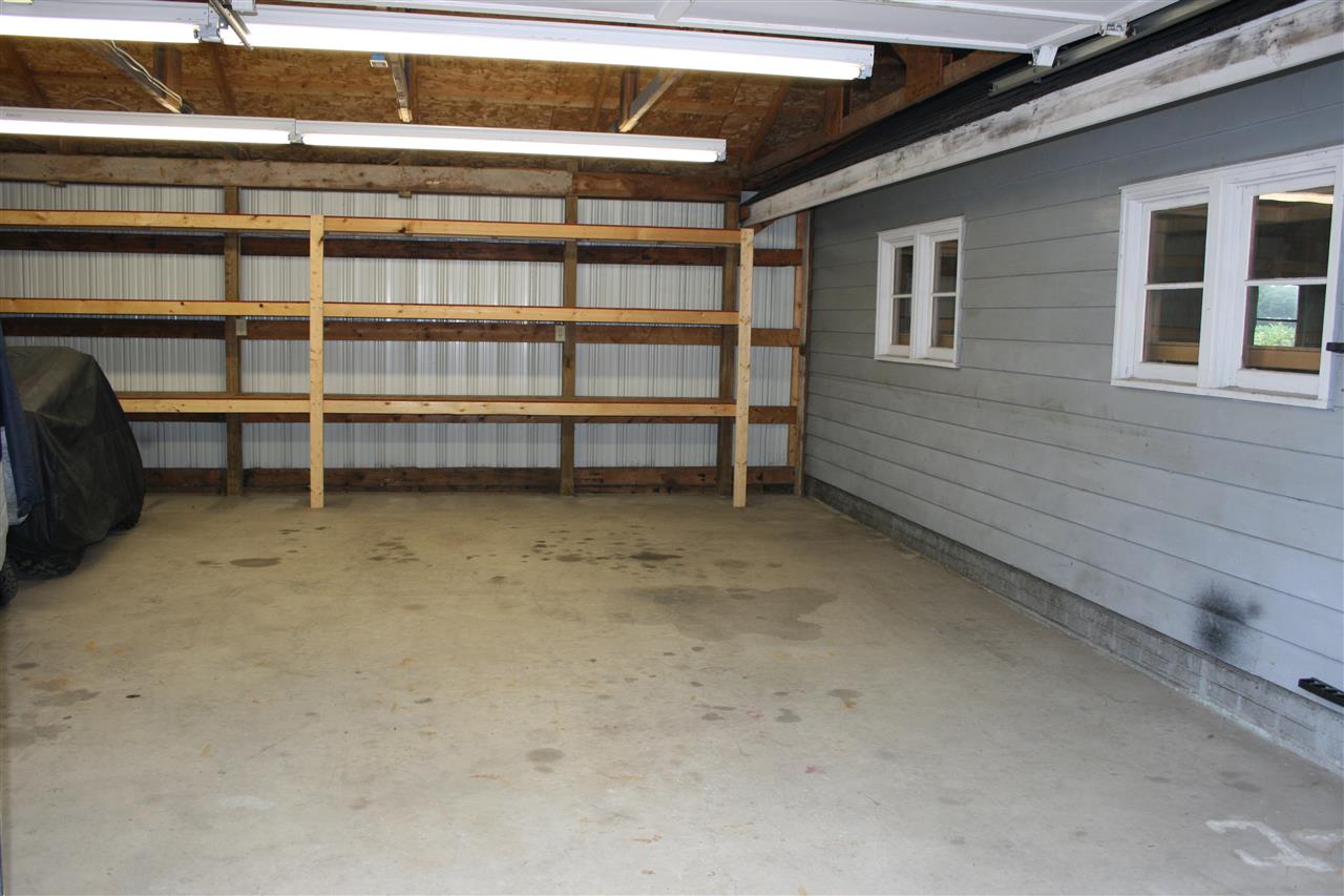 222 West 1st Road La Paz, IN 46536 - Photo 14 of 36 Gallery Image 14