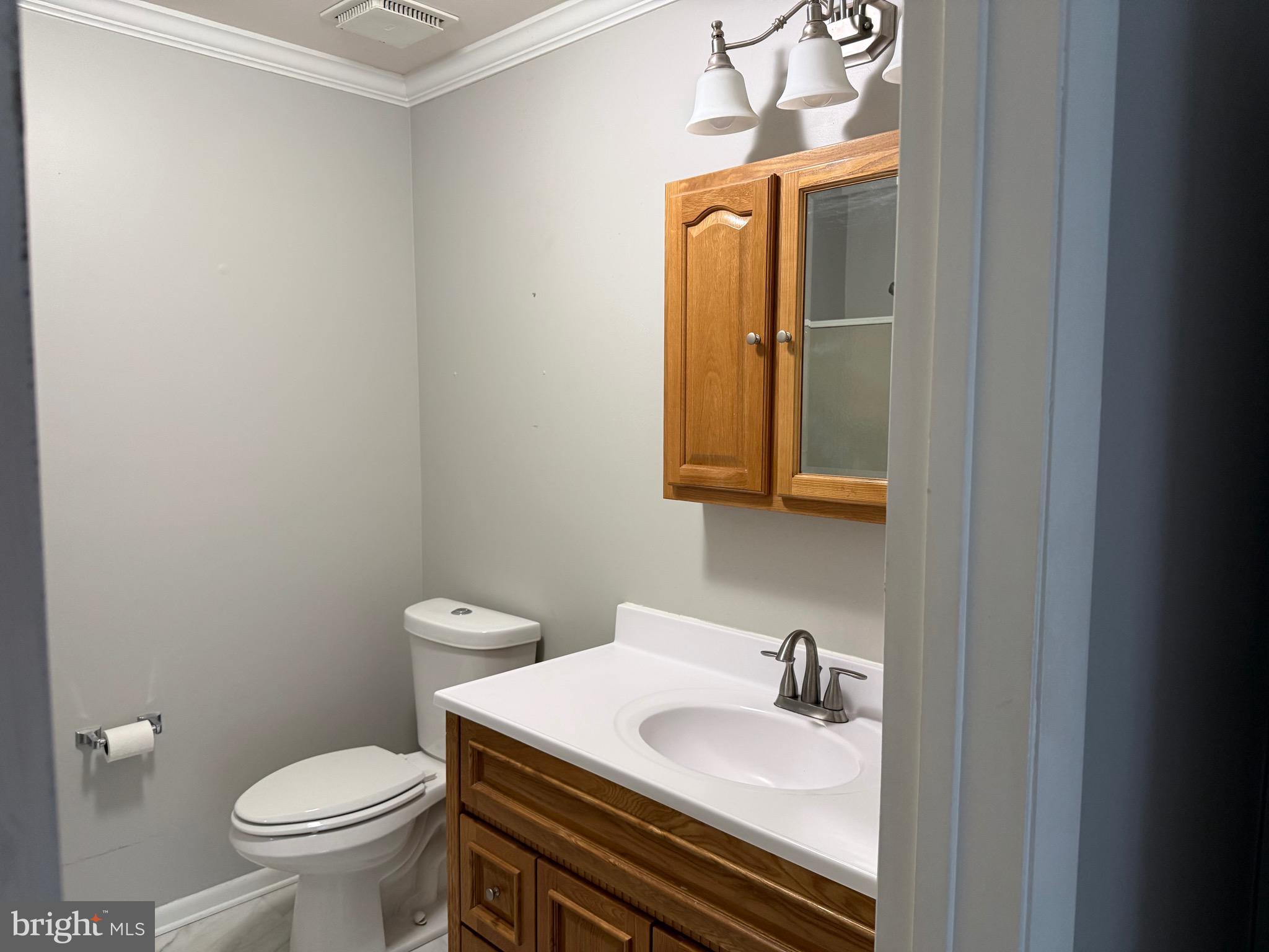 204 Village Road Orwigsburg, PA 17961 - Photo 12 of 20