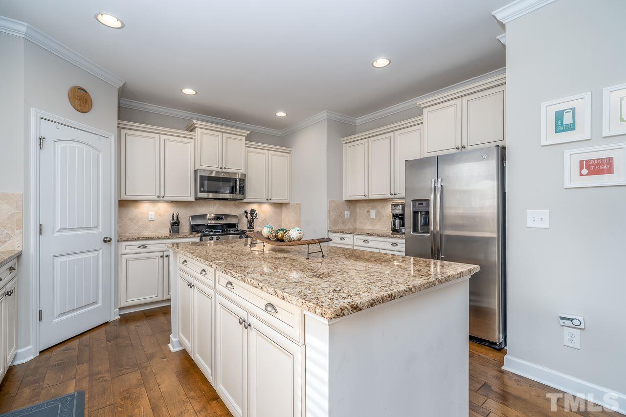3552 South Beaver Lane Raleigh, NC 27604 - Photo 11 of 30 Gallery Image 11