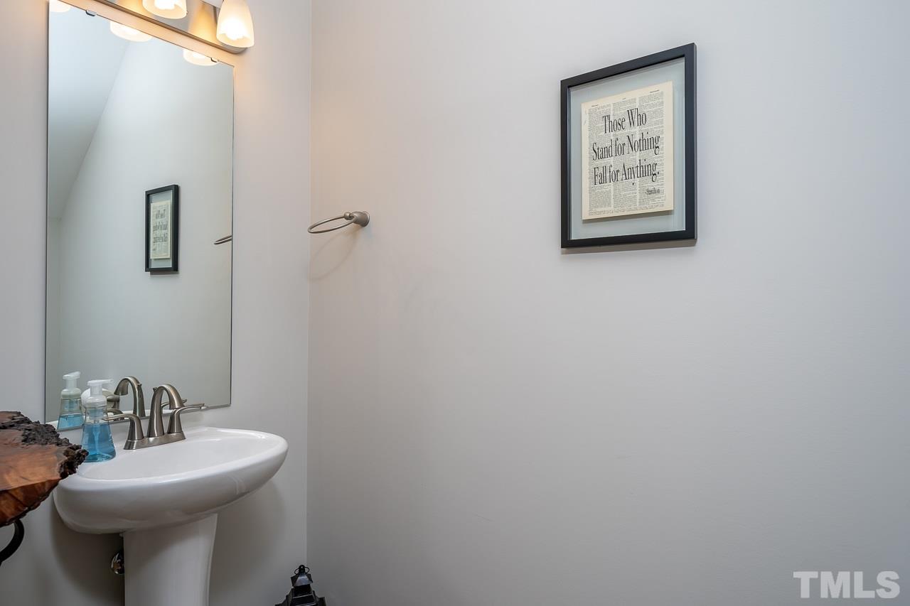 3552 South Beaver Lane Raleigh, NC 27604 - Photo 16 of 30 Gallery Image 16