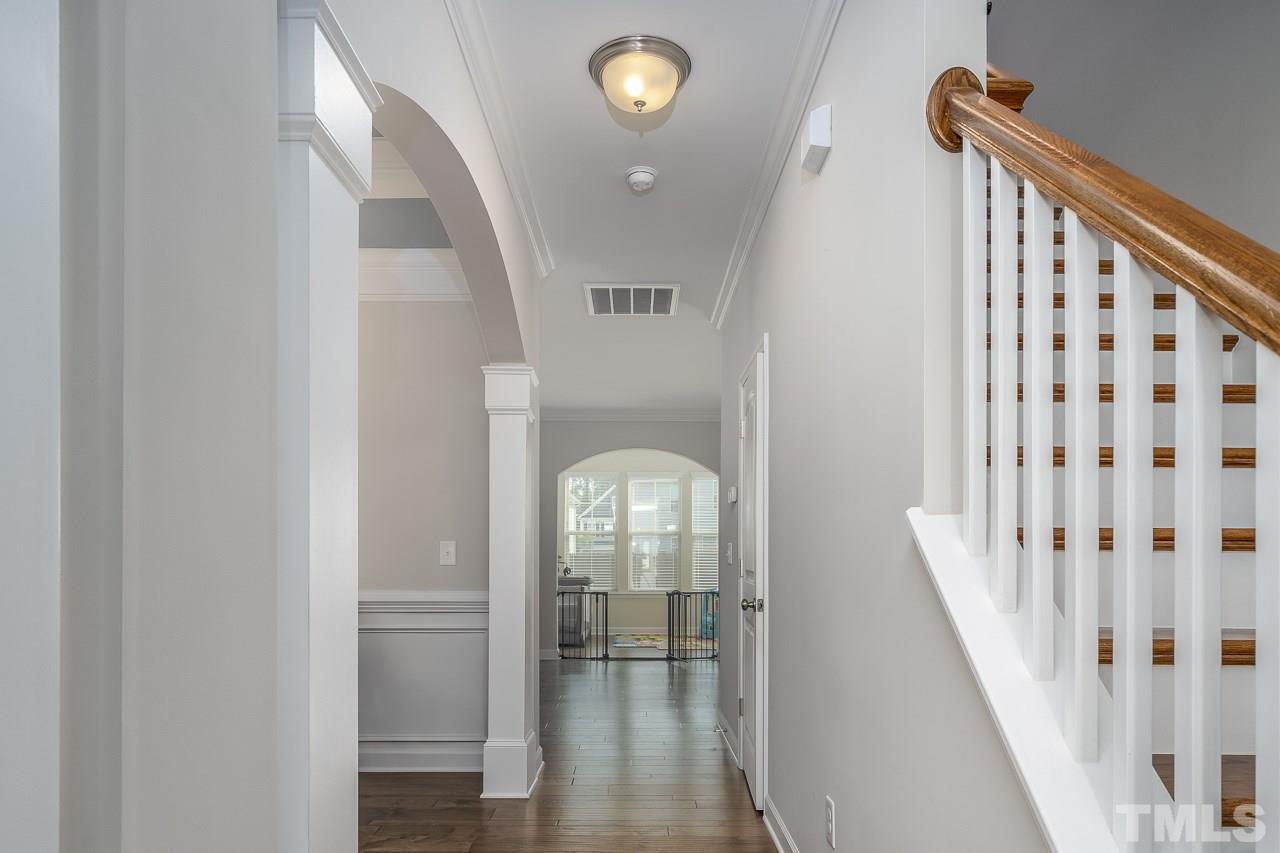 3552 South Beaver Lane Raleigh, NC 27604 - Photo 4 of 30 Gallery Image 4