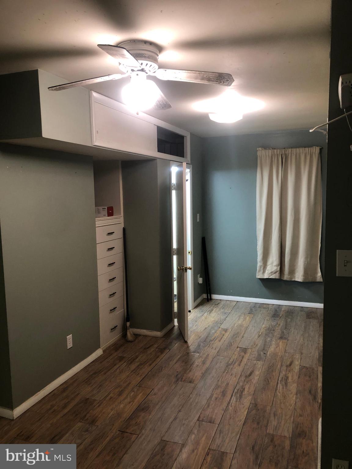 28 Cedar Lane Clementon, NJ 08021 - Photo 9 of 48