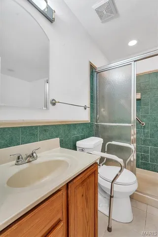 $279,900 | 61 Buckley Meadows Drive, Mehlville, MO 63125