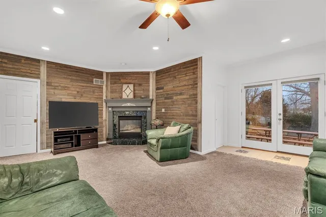 $279,900 | 61 Buckley Meadows Drive, Mehlville, MO 63125