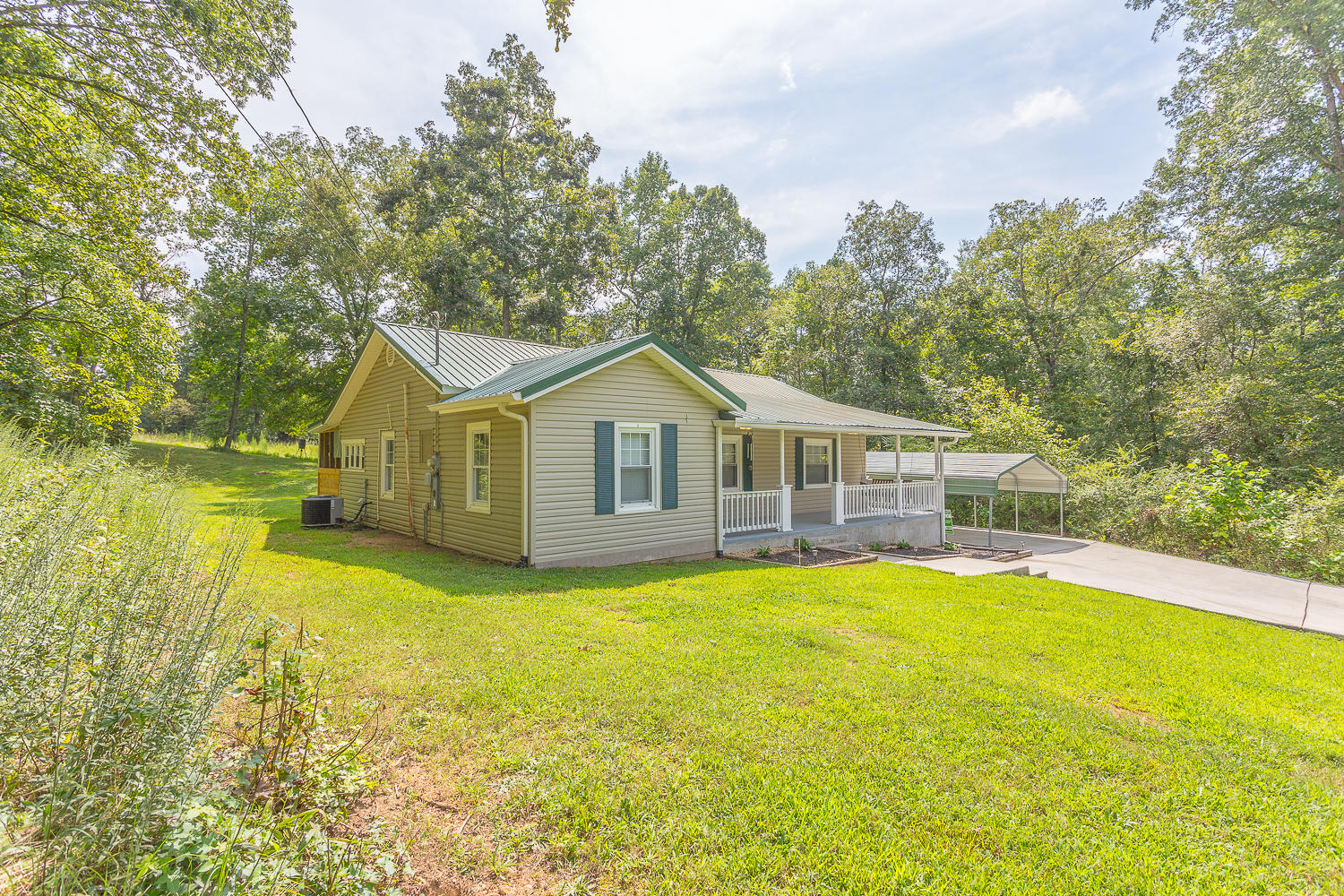 154 Lake Howard-7