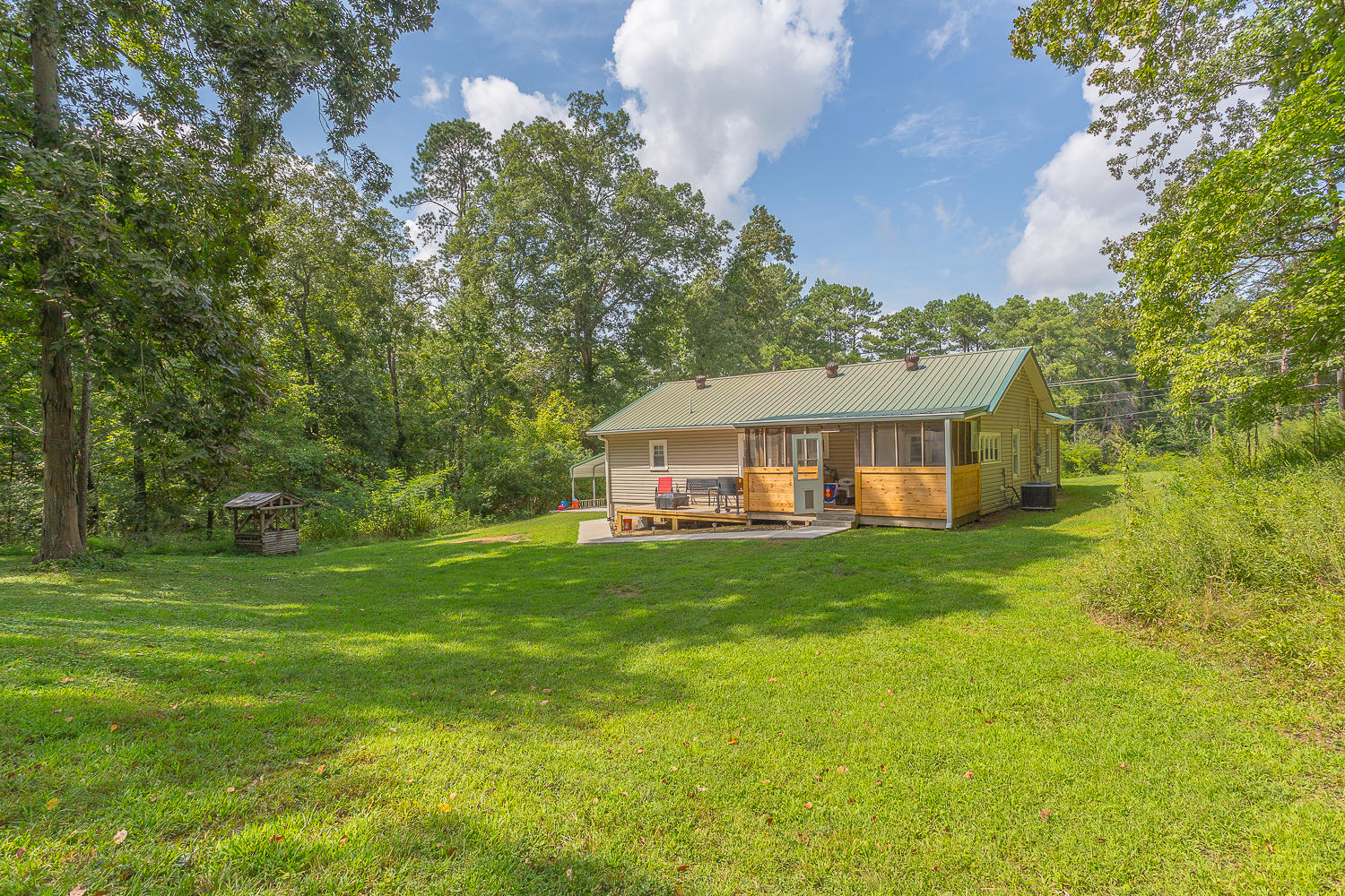 154 Lake Howard Road LaFayette, GA 30728 - Photo 23 of 26 154 Lake Howard-24