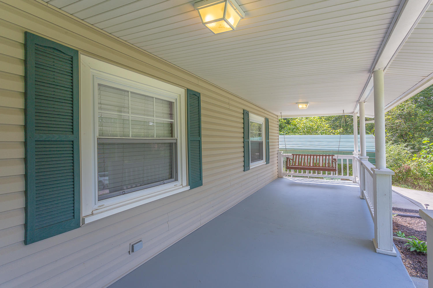 154 Lake Howard Road LaFayette, GA 30728 - Photo 24 of 26 154 Lake Howard-27