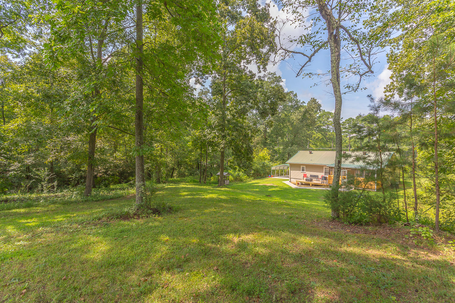 154 Lake Howard Road LaFayette, GA 30728 - Photo 5 of 26 154 Lake Howard-22