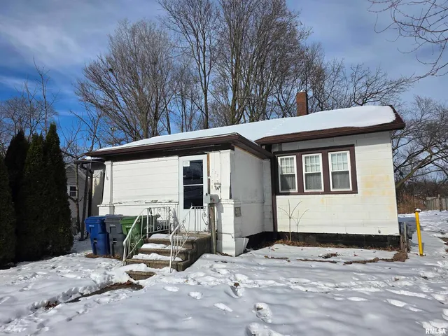 $29,900 | 722 Main Avenue, Clinton, IA 52732