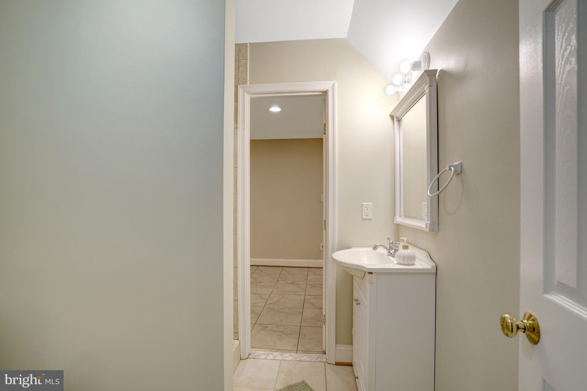 8304 Five Gates Road Annandale, VA 22003 - Photo 70 of 91