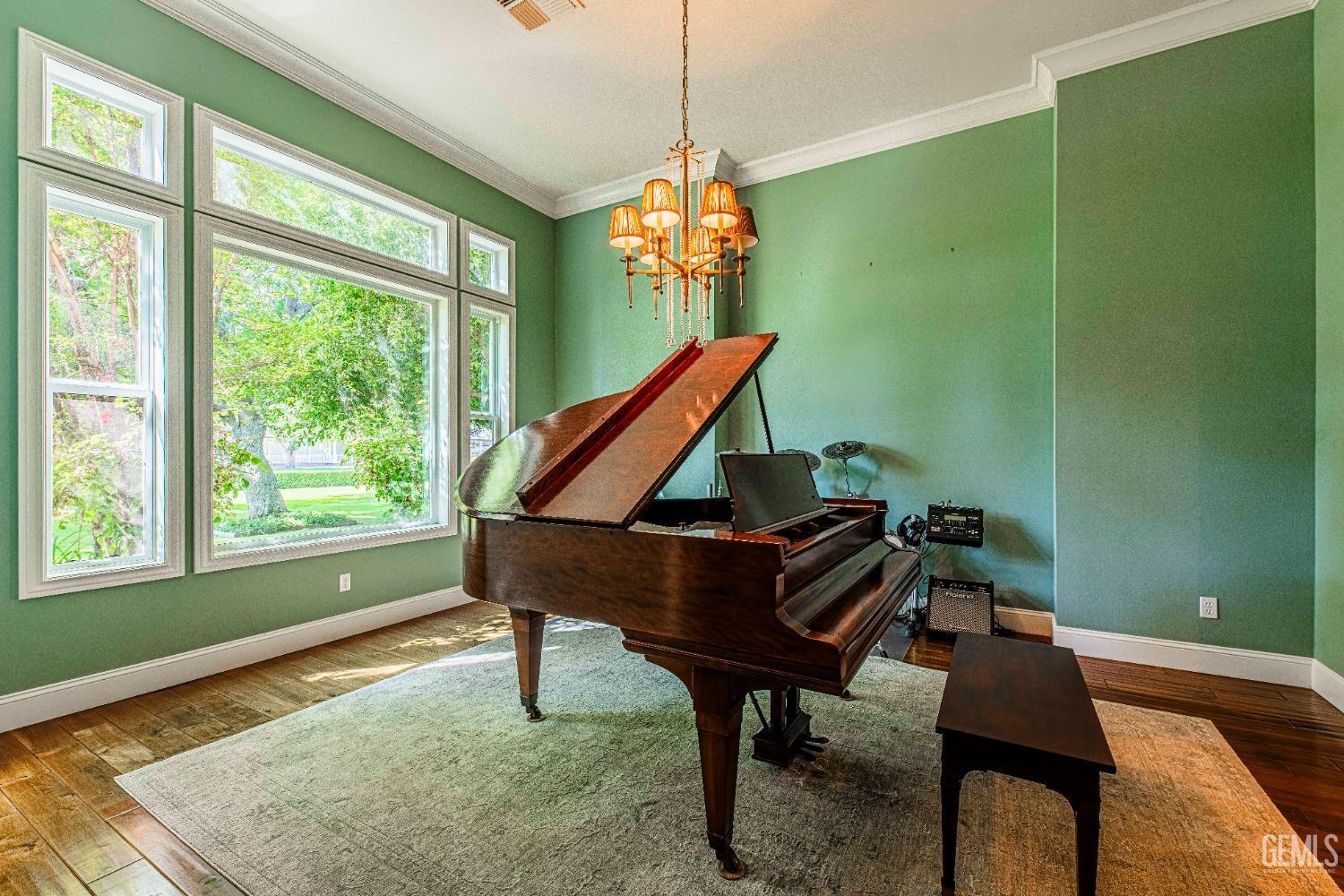 Undisclosed Address Bakersfield, CA 93314 - Photo 15 of 75 a living room with furniture and a window