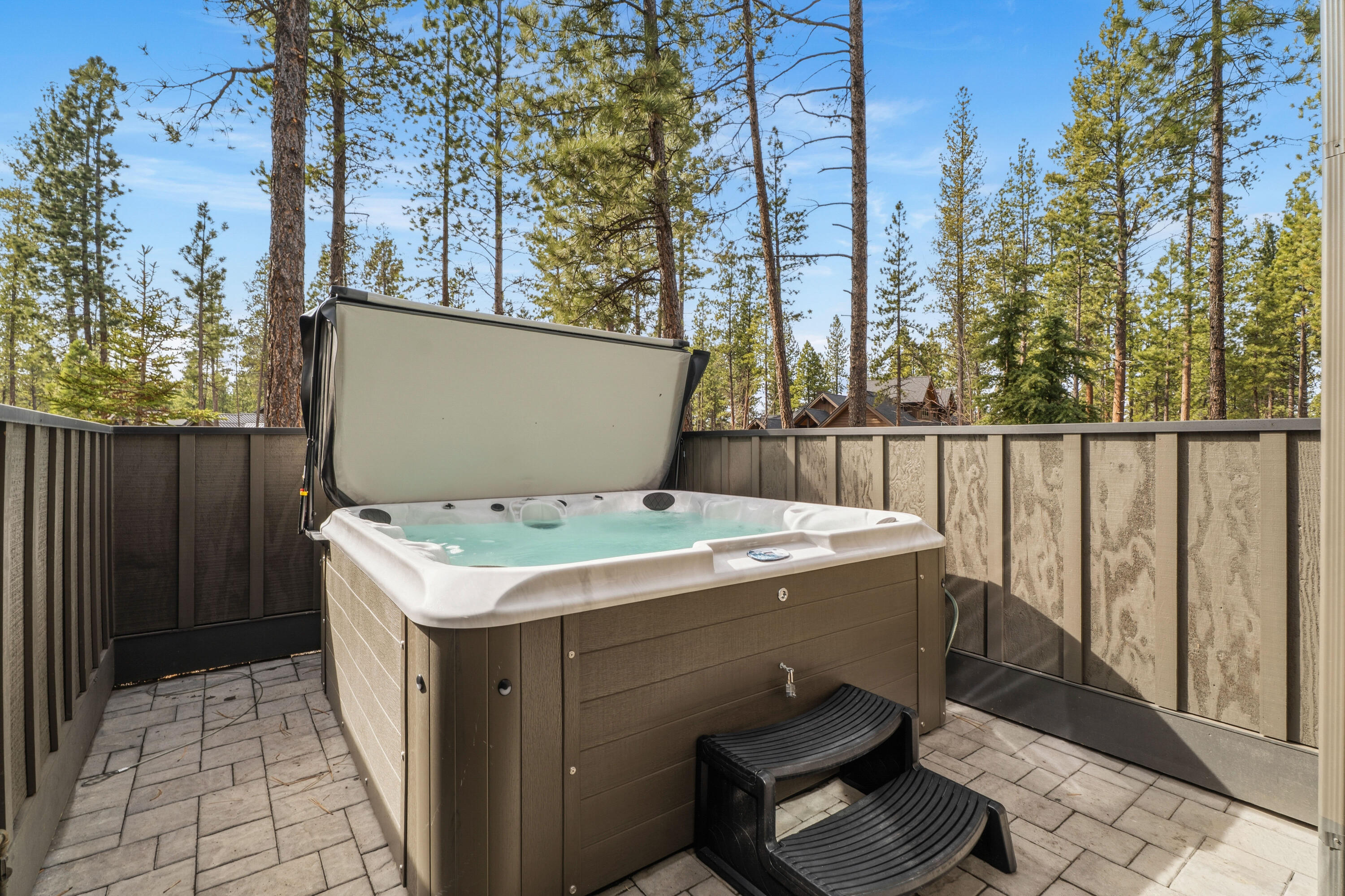56350 Mirror Rock Loop, Unit 360 Bend, OR 97707 - Photo 21 of 86 13-Exterior