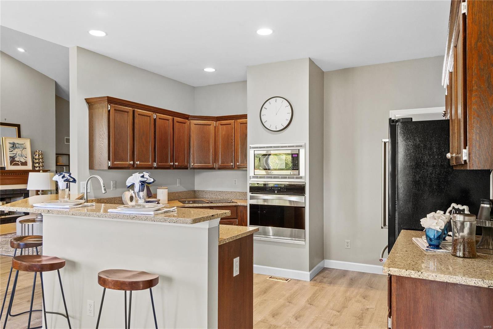 10 Arbor Hill Court Ballwin, MO 63021 - Photo 15 of 60