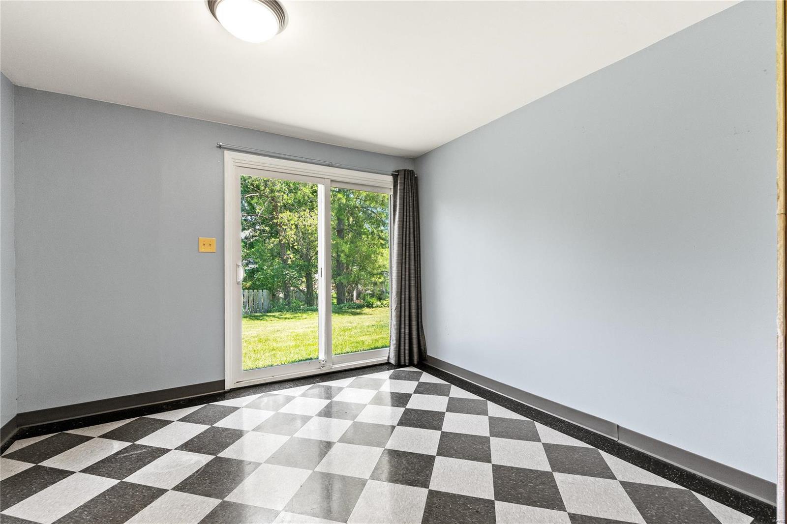 10 Arbor Hill Court Ballwin, MO 63021 - Photo 39 of 60