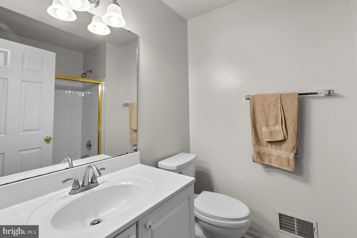 9580 Kings Grant Road Laurel, MD 20723 - Photo 36 of 49 Gallery Image 36