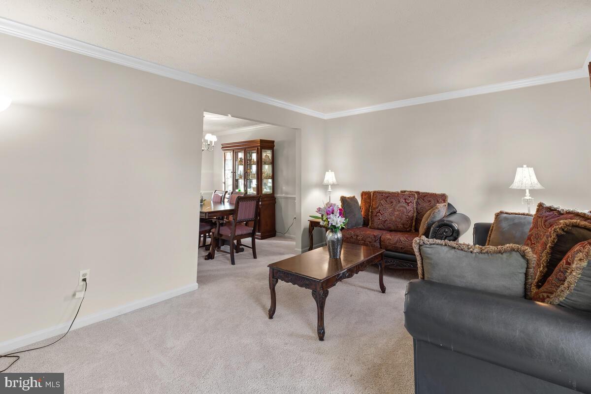 9580 Kings Grant Road Laurel, MD 20723 - Photo 9 of 49 Gallery Image 9