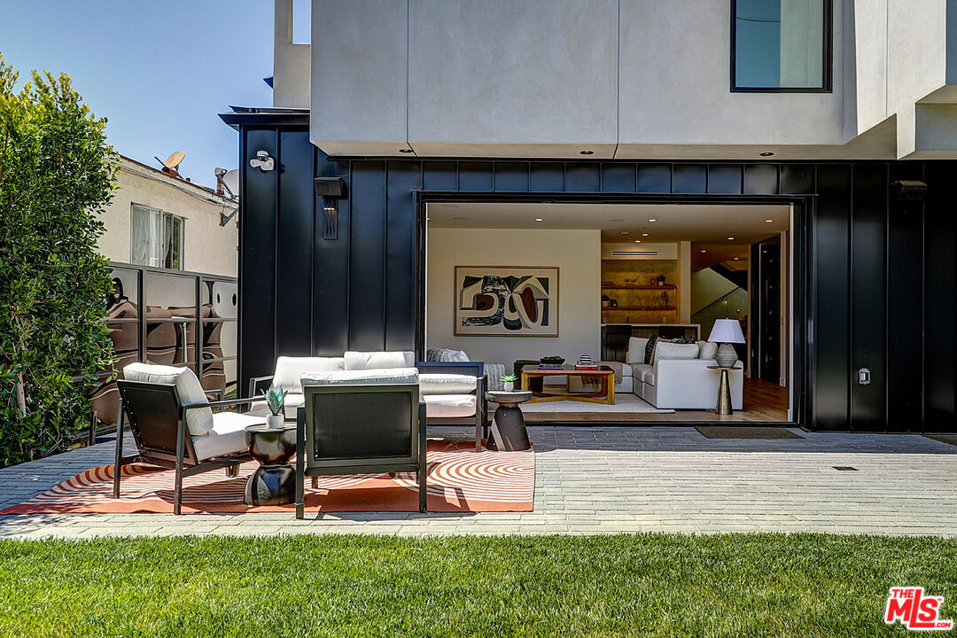 846 Dickson Street Marina del Rey, CA 90292 - Photo 40 of 58