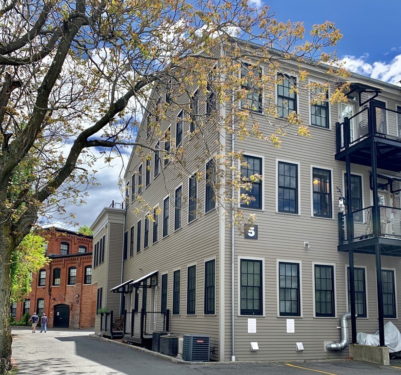 5 Tannery Brook Row, Unit 2 Somerville, MA 02144 - Photo 18 of 24