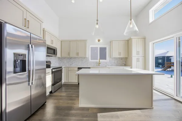 $456,250 | 837 60th Avenue West, West Fargo, ND 58078