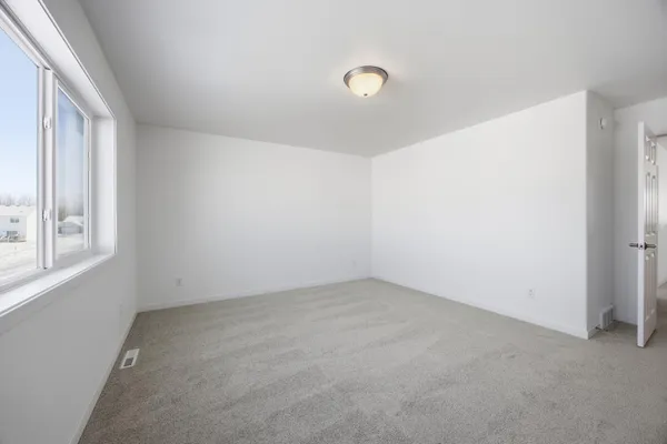 $456,250 | 837 60th Avenue West, West Fargo, ND 58078