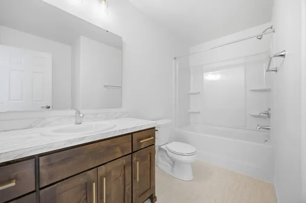 $456,250 | 837 60th Avenue West, West Fargo, ND 58078