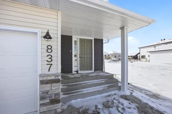 $456,250 | 837 60th Avenue West, West Fargo, ND 58078