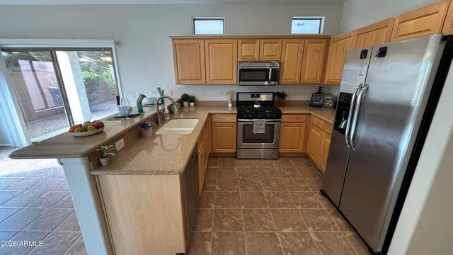 $3,395 | 16718 North 50th Way, Scottsdale, AZ 85254