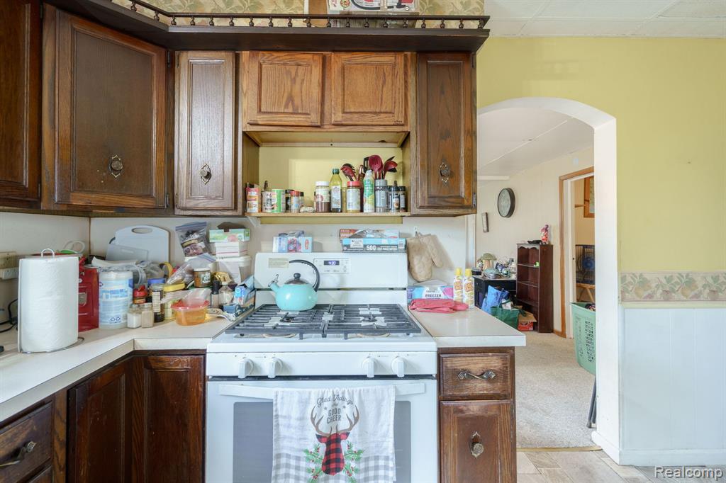 209 Cook Street Durand, MI 48429 - Photo 9 of 22 Gallery Image 9
