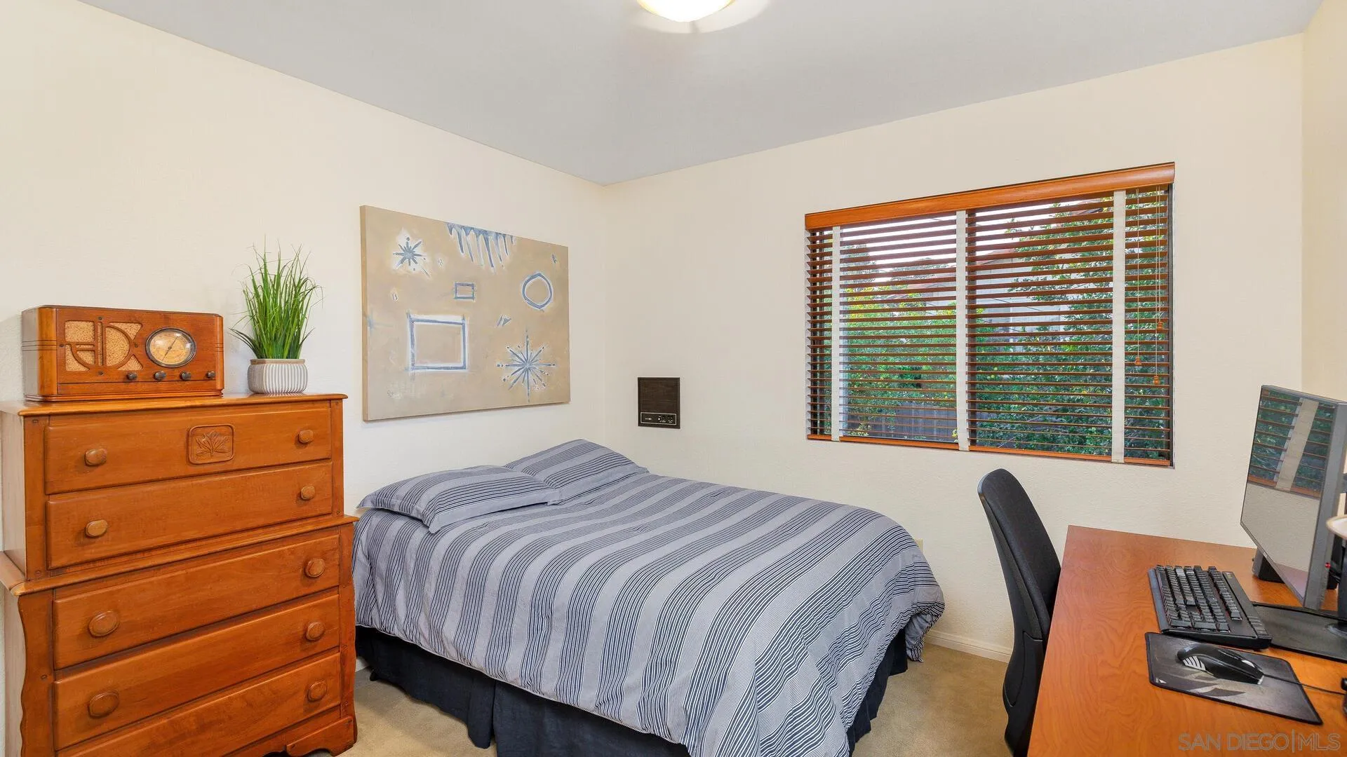 1129 Destree Road Escondido, CA 92027 - Photo 17 of 34 Gallery Image 17