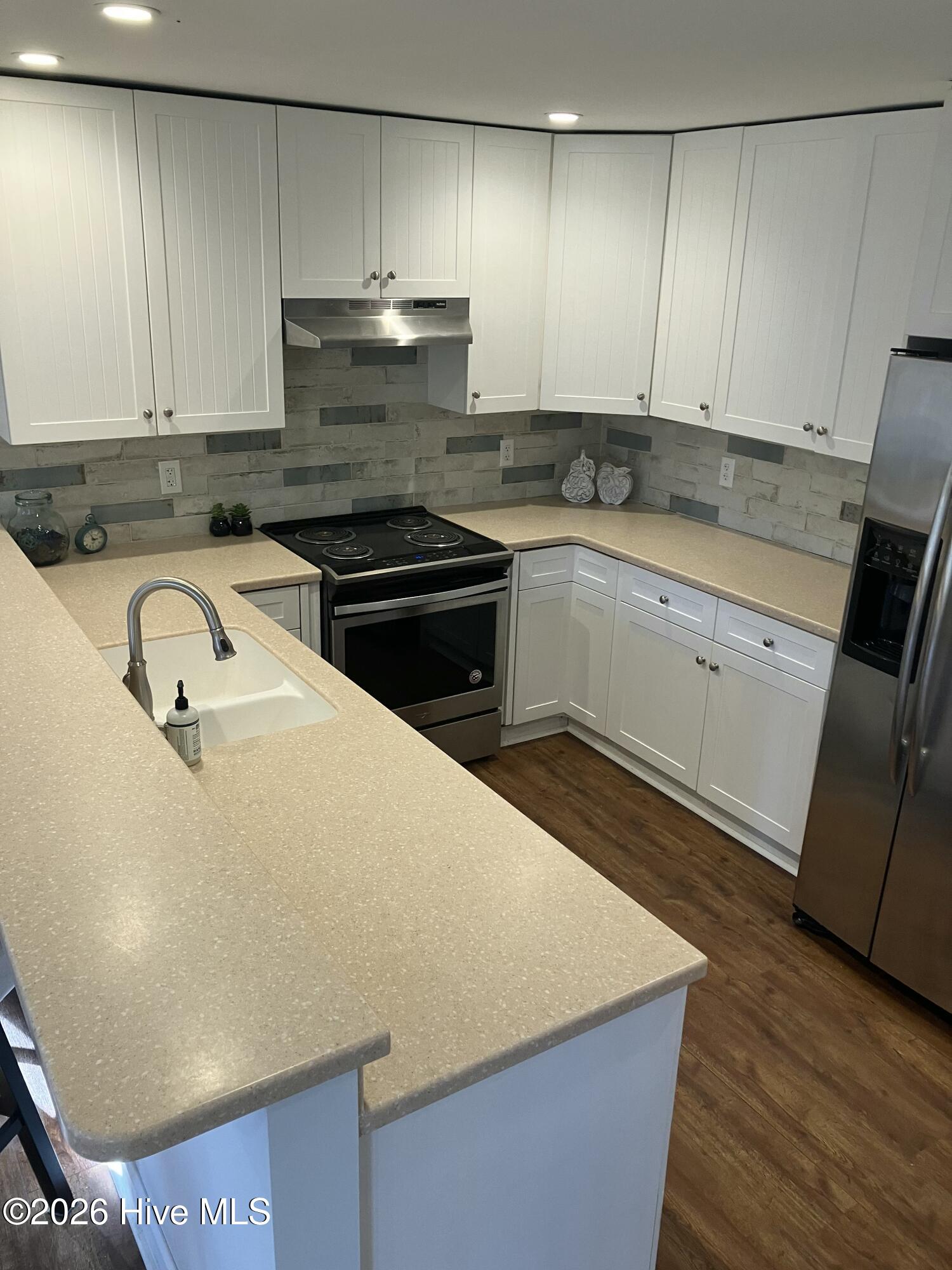 3324 Stag Park Road Burgaw, NC 28425 - Photo 10 of 24