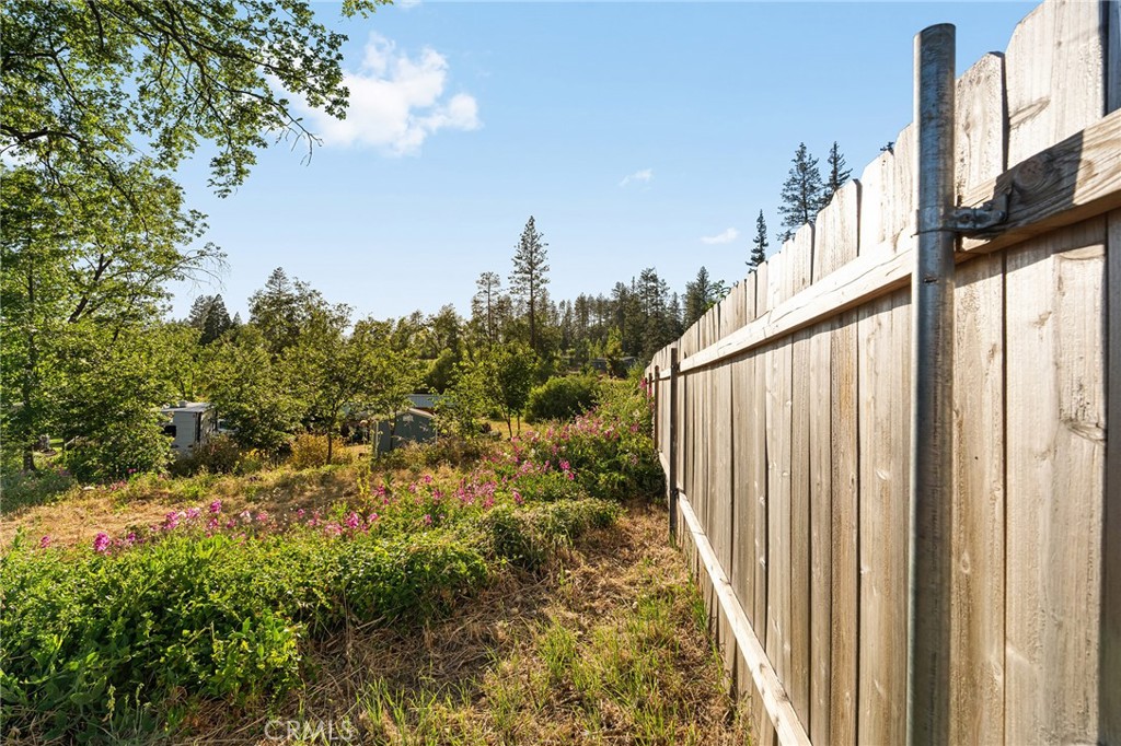 1663 Sweetbriar Lane Paradise, CA 95969 - Photo 3 of 16